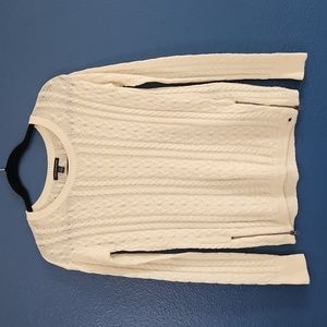American Eagle Cable Knit sweater